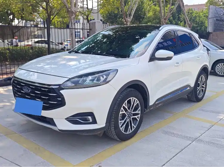 Ford Escape 2020 Model EcoBoost 245 4WD Enjoyment Edition