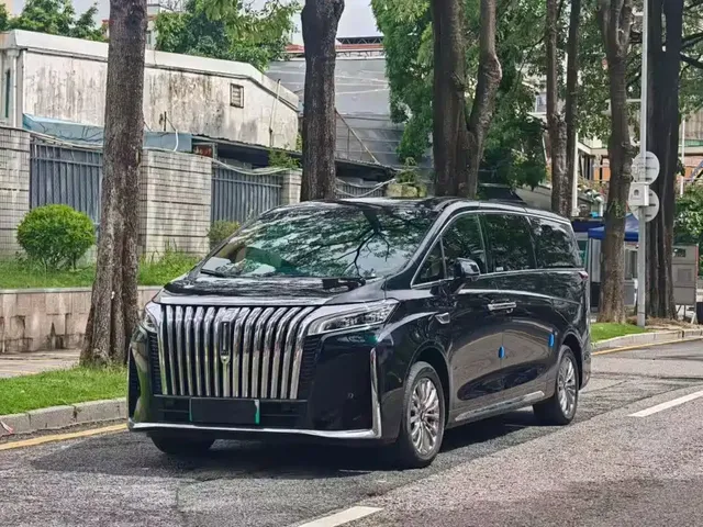 WEY Alpine 2023 AWD Executive Long Wheelbase