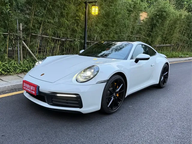 Porsche 911 2022 Carrera 3.0T