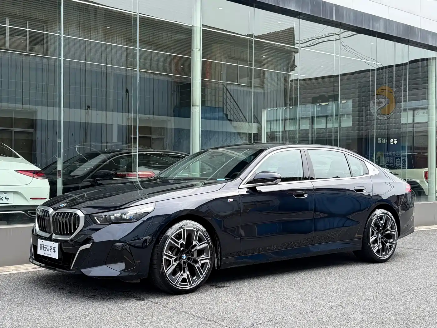 BMW 5 Series 2025 530Li Premium M Sport Package