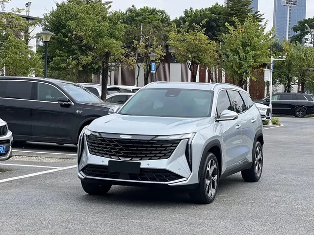 Geely Boyue L 2023 1.5TD DCT Premium