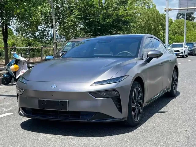 Dongfeng Yipai eπ007 2024 Model 200Pro Range Extender Version