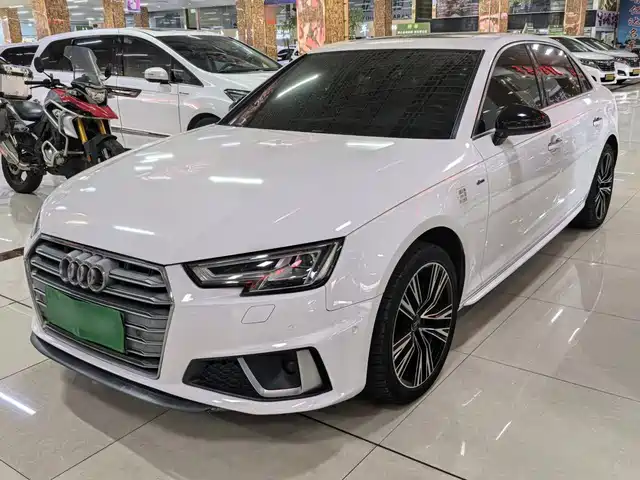 Audi A4L 2019 40 TFSI Fashion (China VI)