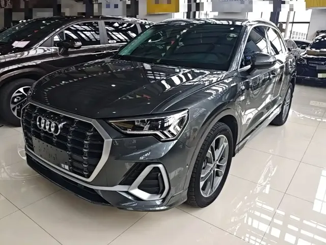 Audi Q3 2023 Facelift 40 TFSI Fashion Dynamic