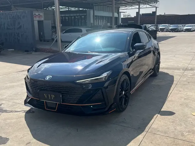 Changan UNI-V 2022 1.5T Sport Edition