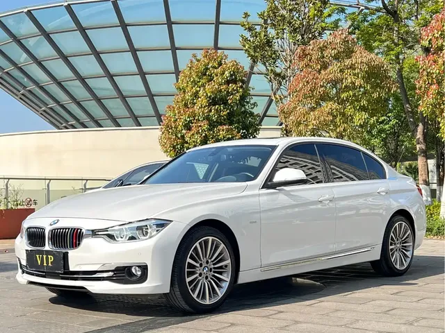 BMW 3 Series 2018 320Li Leading Luxury Package