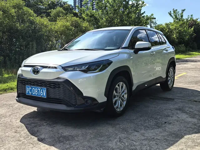 Toyota Frontlander 2022 2.0L CVT Elite