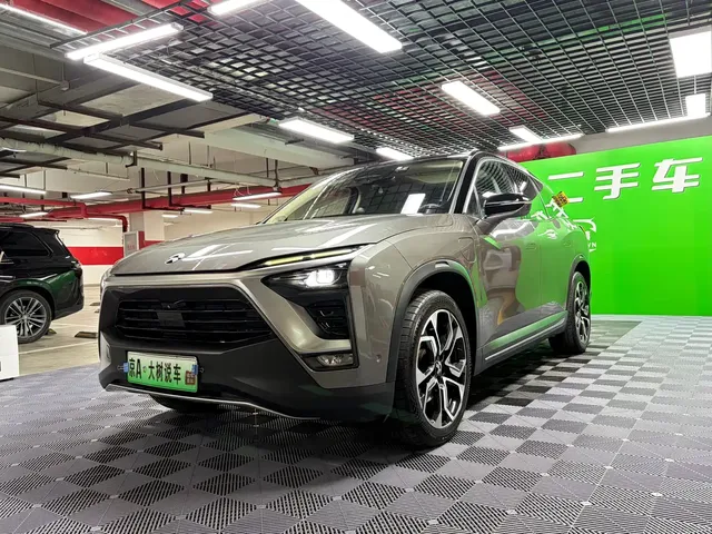 NIO ES8 2018 Founder Edition