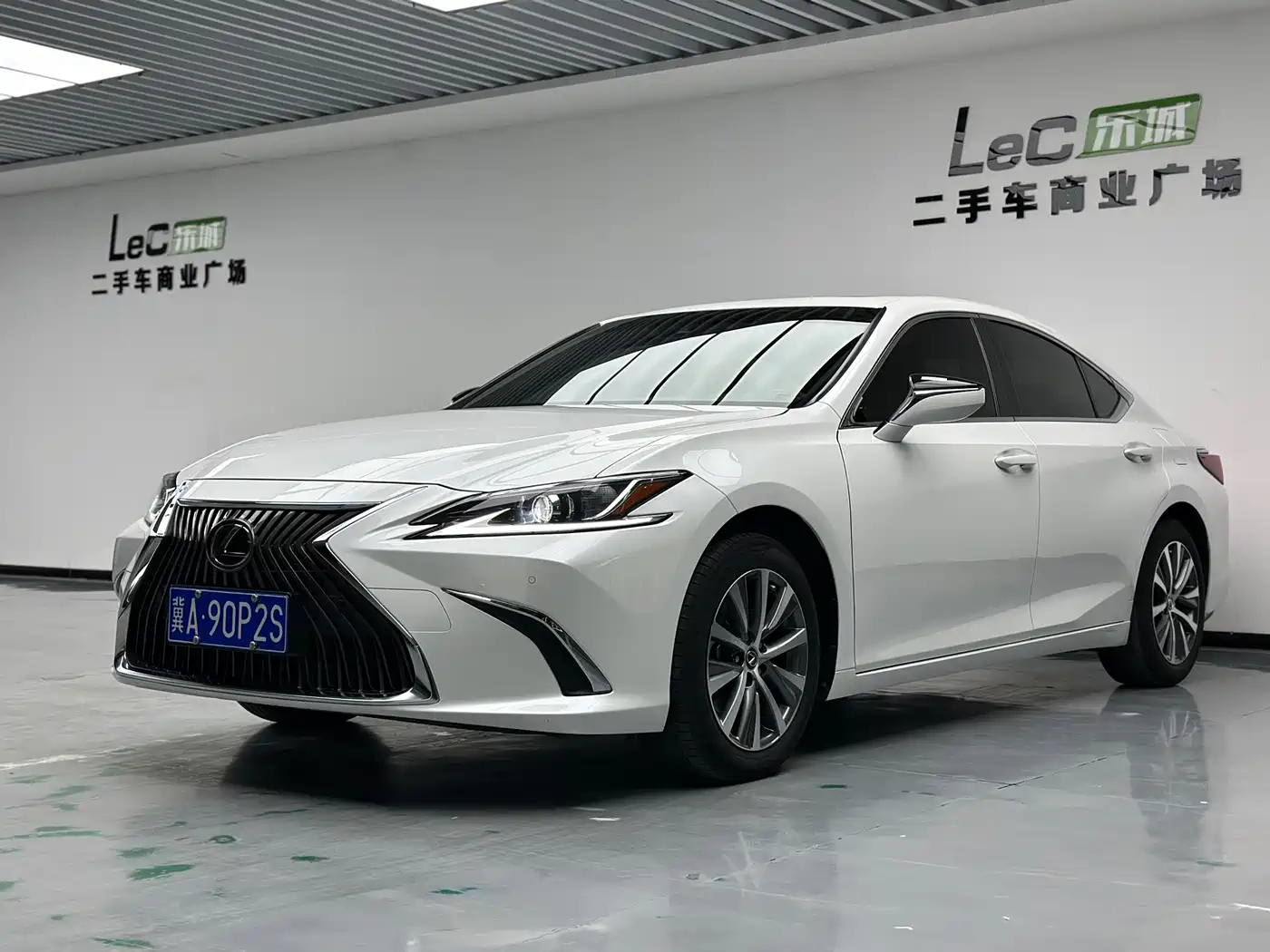 Lexus ES 2020 200 Excellence