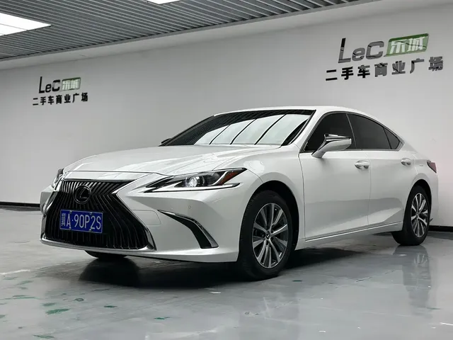 Lexus ES 2020 200 Excellence