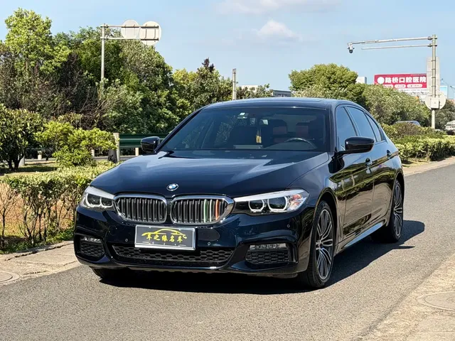 BMW 5 Series 2018 Facelift 530Li Leading M Sport Package