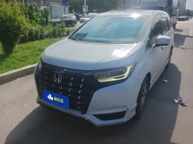 Honda Elysion 2024 2.0L e:HEV Luxury Edition