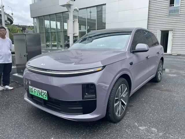 Li Auto L6 2024 Pro