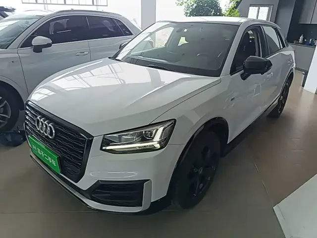 Audi Q2L 2018 35 TFSI Launch Exclusive Edition China VI