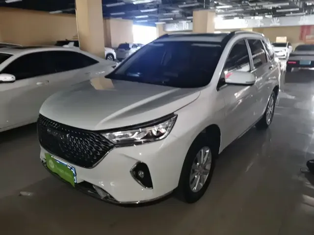 Haval M6 2023 PLUS 1.5T DCT Luxury Smart Connect