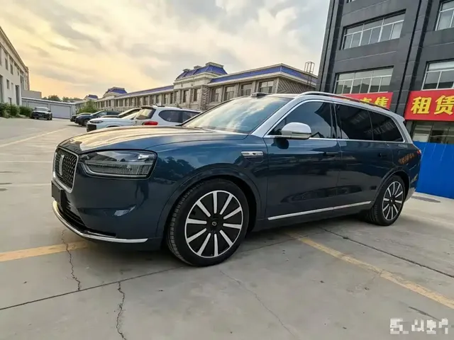 AITO Wenjie AITO M9 2024 Range Extender Ultra 52kWh 6-seater