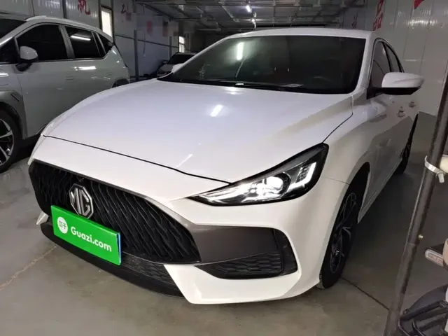 MG 5 2022 180DVVT CVT Youth Luxury Edition
