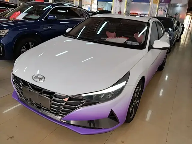 Hyundai Elantra 2021 1.5L CVT LUX Premium Edition