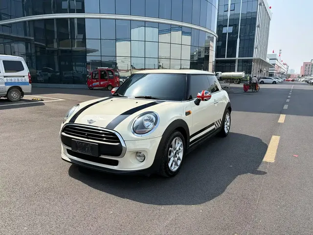 MINI MINI 2018 1.5T ONE