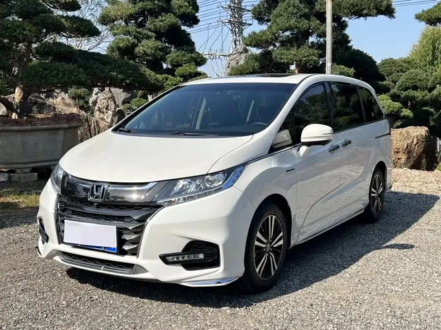 Honda Odyssey 2021 2.0L Sharp Premium Edition