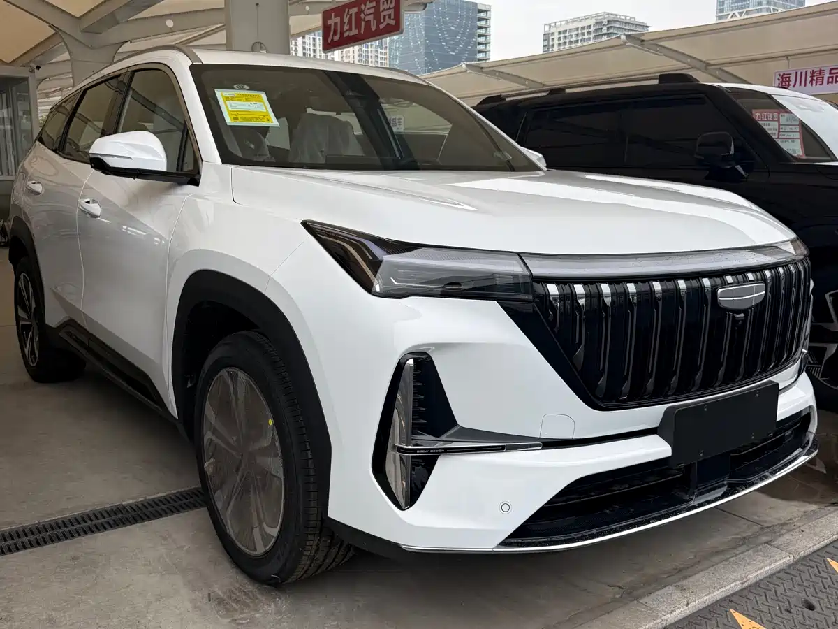 Geely Boyue L 2023 1.5TD DCT Glory Edition