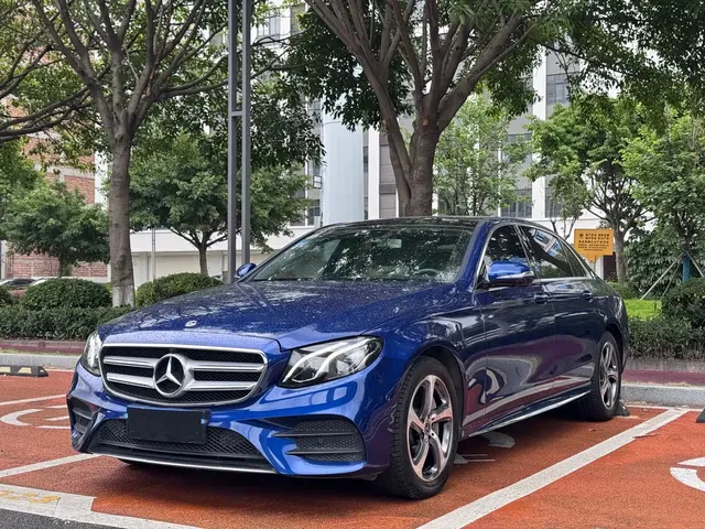 Mercedes-Benz E-Class 2018 Facelift E 300 L Sport Fashion