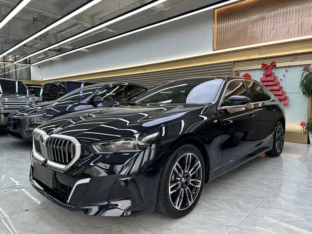 BMW 5 Series 2025 530Li xDrive M Sport Package