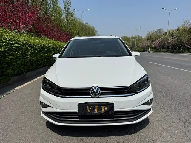 Volkswagen Golf Sportsvan 2019 280TSI Auto Watchman China VI