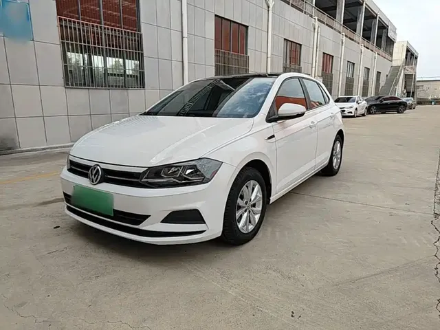 Volkswagen Polo 2019 Plus 1.5L Automatic Colorful Tech Edition