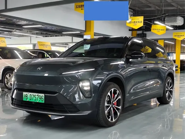 NIO ES8 2023 75kWh Executive Edition