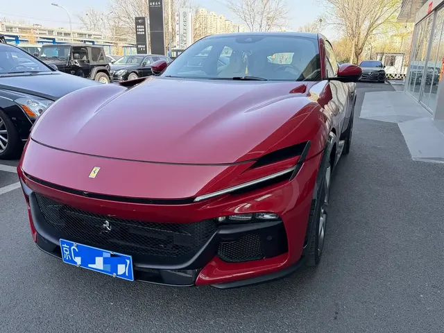 Ferrari Purosangue 2023 6.5L V12