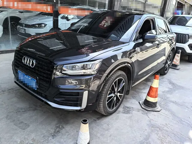 Audi Q2L 2021 35 TFSI Progressive Dynamic