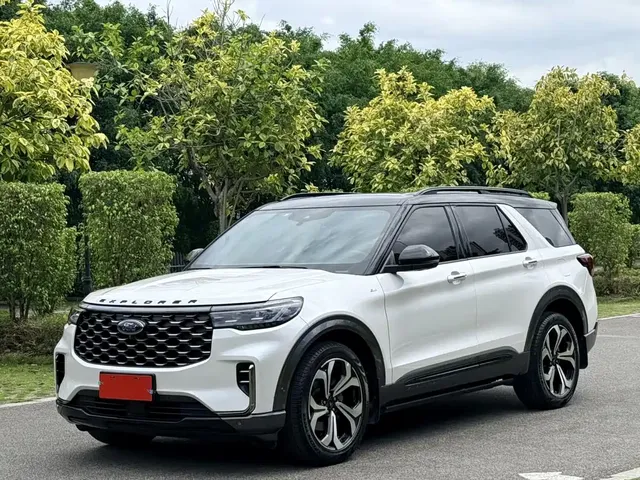 Ford Explorer 2023 EcoBoost 285 AWD ST-LINE 6-Seater