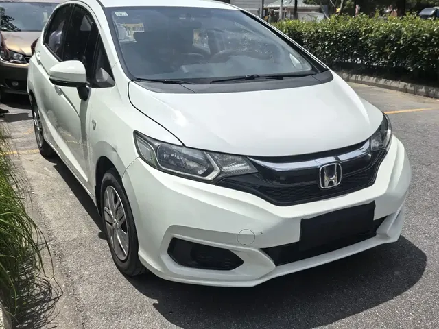 Honda Fit 2018 1.5L CVT Comfort Edition