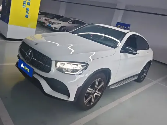 Mercedes-Benz GLC Coupe 2022 GLC 260 4MATIC Coupe SUV
