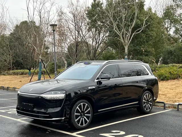 AITO Wenjie AITO M9 2025 Extended Range Ultra 52kWh 6-Seater
