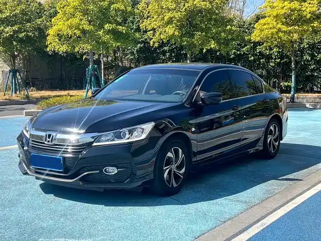 Honda Accord 2016 2.0L Comfort Edition