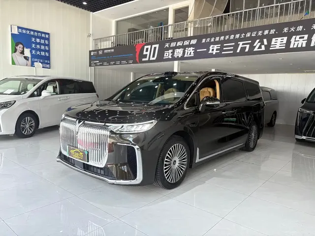 Voyah Auto Voyah Dreamer 2025 Model PHEV 4WD Premium QianKun Edition