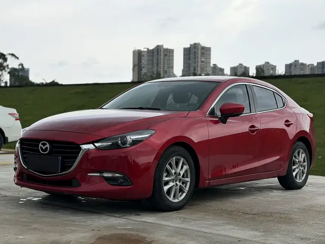 Mazda 3 Axela 2019 Cloud Control Edition Sedan 1.5L Auto Luxury China V