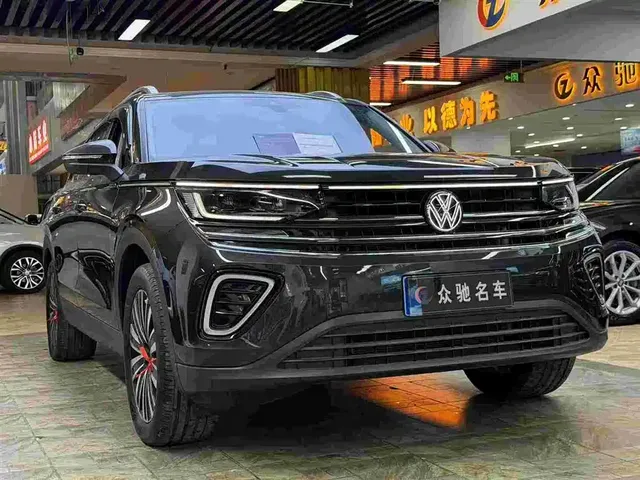 Volkswagen Talagon 2023 330TSI Luxury Touring Edition