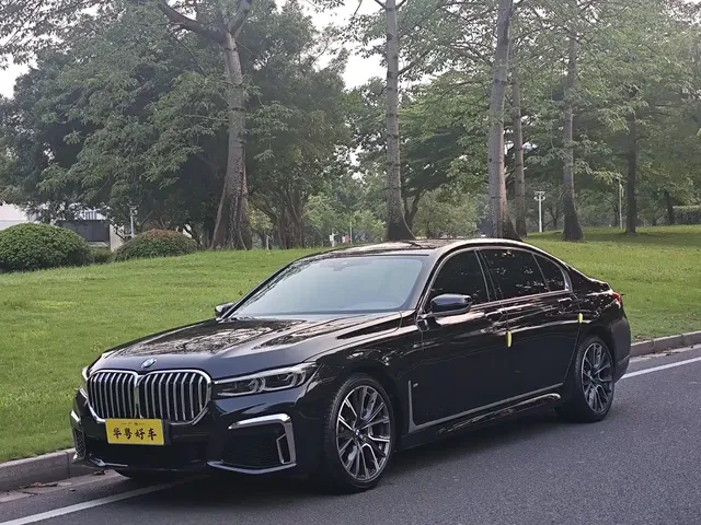 BMW 7 Series 2019 Facelift 740Li Leading M Sport Package