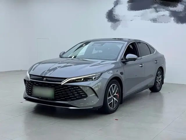 BYD Qin L 2025 DM-i Smart Drive 80KM Premium