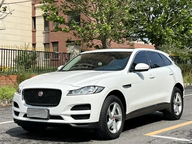 Jaguar F-PACE 2020 2.0T Urban Premium Edition