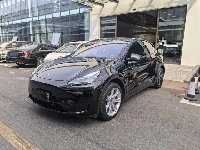 Tesla Model Y 2022 Facelift Rear-Wheel Drive Version