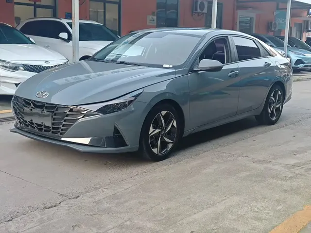 Hyundai Elantra 2023 1.5L CVT GLX Elite Edition