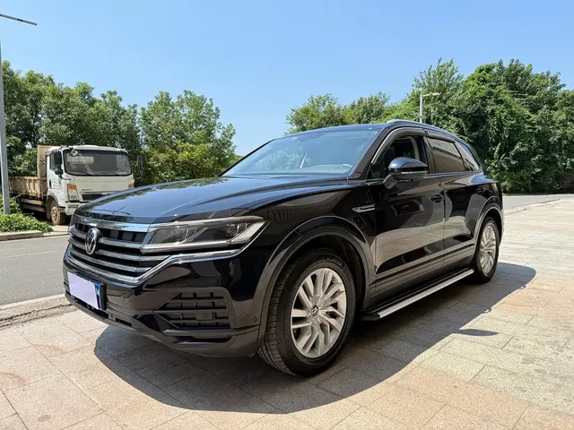 Volkswagen Touareg 2021 2.0TSI Pilot Special Edition