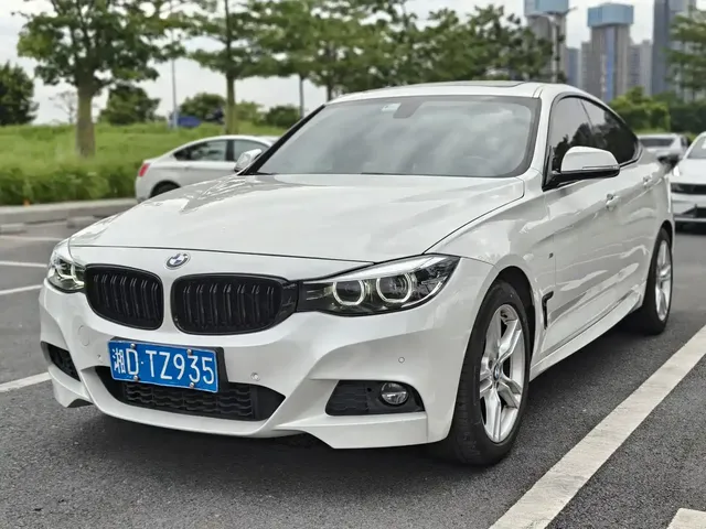 BMW 3 Series GT 2020 320i M Sport Package