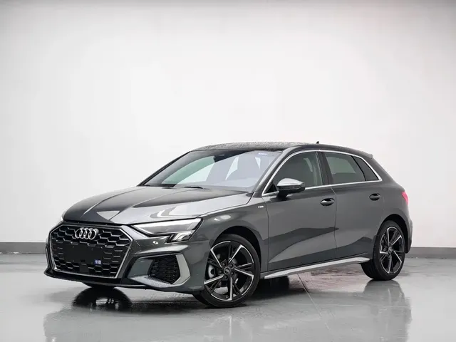 Audi A3 2024 Model Sportback 35 TFSI Fashion Sport