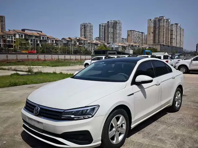 Volkswagen Lamando 2021 230TSI DSG Fashion Edition