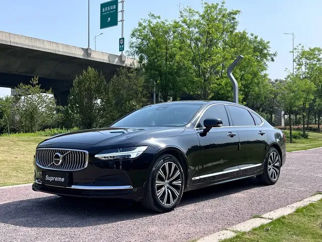 Volvo S90 2023 B5 Intelligent Comfort Luxury Edition